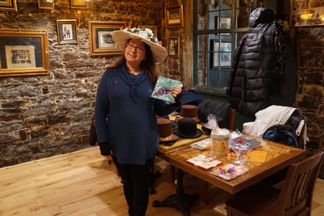 We raffled off prizes, collecting over $150 for the Tiny Tim Fund of the Montreal Children's Hospital.