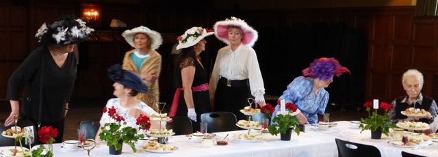 Many of our guests came in Victorian costume