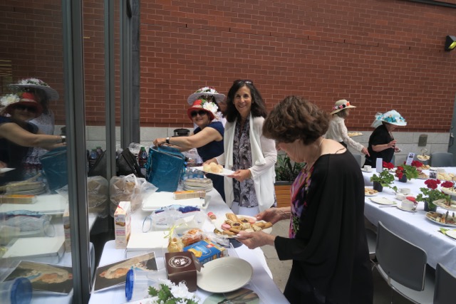 Setting up was a real team effort!  Thanks Judith, Susan, Louise, Margaret and Edith